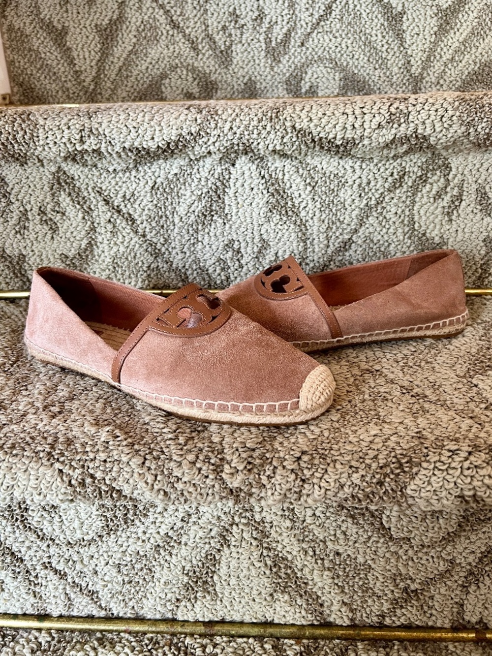 EUC Tory Burch Sidney Brown Suede Flat Espadrilles Shoes Size 10.5